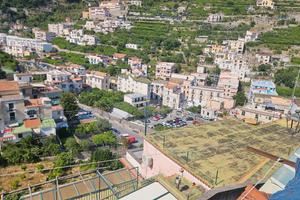 Appartamento con terrazzino