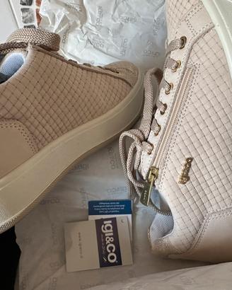 Scaroe donna IGI&Co