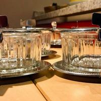 Formaggiere in vetro e acciaio 