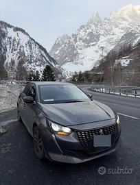 PEUGEOT 208 ALLURE PACK PureTech 100 EAT8