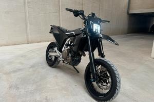 Husqvarna 701 sm 2019