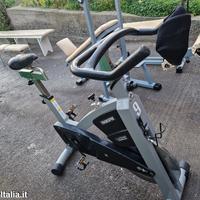 Cyclette giuggiaro- attrezzatura palestra