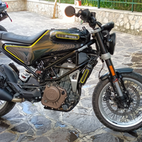 Husqvarna svartpilen 401 2018