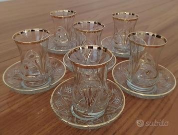 Originali bicchieri da tè turchi