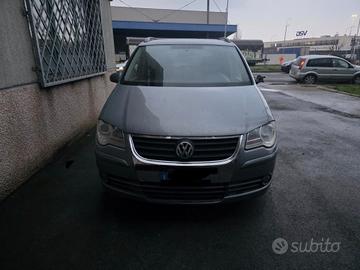 Volkswagen Touran 2.0 Highline Ecofuel