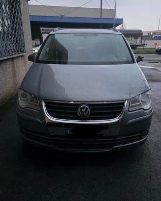 Volkswagen Touran 2.0 Highline Ecofuel
