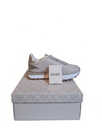 Sneaker LIU ▪︎JO