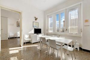 Grande appartamento fronte mare