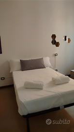 Ampia camera uso singolo, solo ragazze