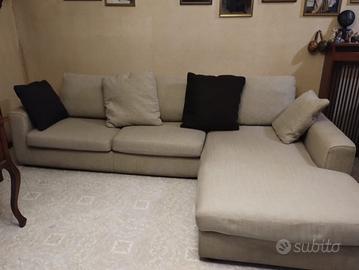 Divano con Chez Long con contenitore