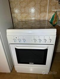 Cucina gas Delonghi