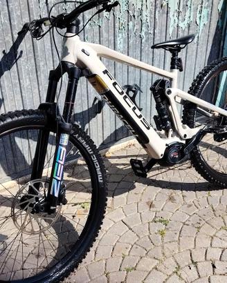 e-bike focus sam2  6.8