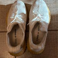 Adidas Yeezy Boost bianche – leggere difetti