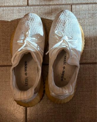 Adidas Yeezy Boost bianche – leggere difetti