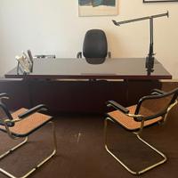 Scrivania di rappresentanza per ufficioin legno