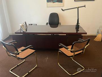 Scrivania di rappresentanza per ufficioin legno