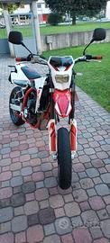 Swm sm 125 r ABS