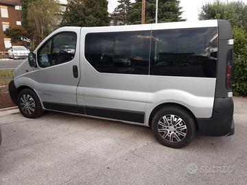 nissan primastar 9 posti