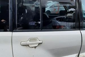 MITSUBISHI PAJERO 2010 - PORTA POSTERIORE DESTRO
