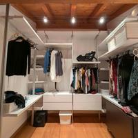 Cabina armadio bianca