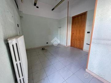 NEGOZIO A MIRANO