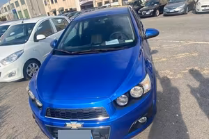 auto con motore fuso