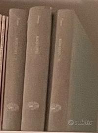 Tre volumi di opere di Cesare Pavese