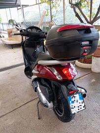 Peugeot Geopolis 400