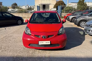 Toyota Aygo 1.4 turbodiesel 3 porte Sol
