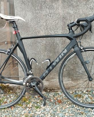 bici da corsa btwin in carbonio