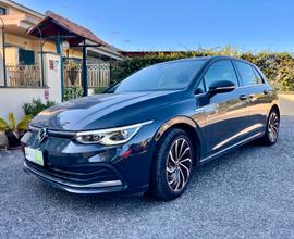 Volkswagen Golf 1.5 eTSI 130 CV EVO ACT DSG Style