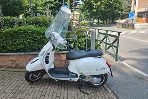 vespa gts 300
