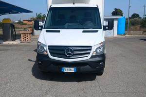 mercedes benz sprinter 