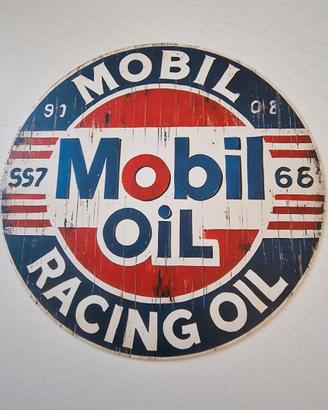 Targa in metallo Mobil Oil auto vintage 