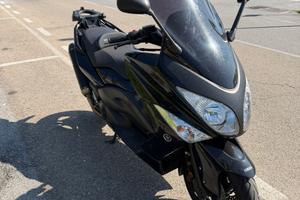 Yamaha Tmax