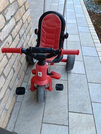 triciclo Ferrari 