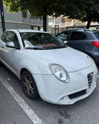 Alfa Romeo MiTo 1.3 Multijet Distinctive 2011