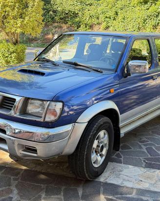 Nissan Navara Pick-up D22 Double Cab 4x4 2500cc
