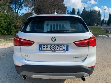 BMW  X1 DRIVE