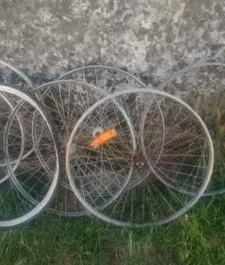 CERCHI DA BICI E MOUNTAIN BIKE VARIE MISURE 