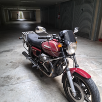 Moto Guzzi 850 T4