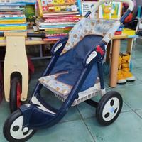 Passeggino giocattolo