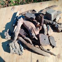 Addobbi in legno e pietra pomice 