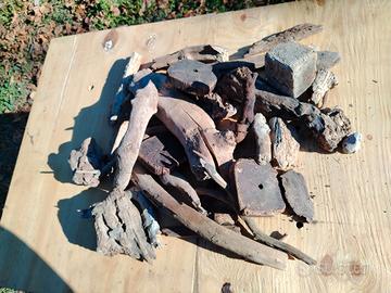 Addobbi in legno e pietra pomice 