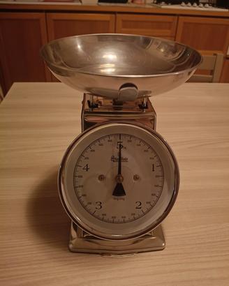 Bilancia da cucina vintage in acciaio