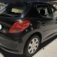 STUPENDA Peugeot 207 5Porte 1.4HDI Full/Optional