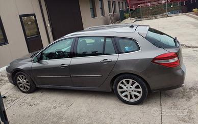 Renault laguna sport 2000