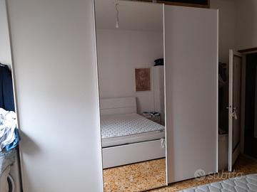 armadio bianco larice