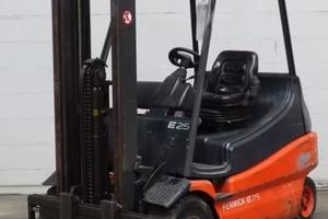 Muletto carrello elevatore elettrico 2500kg