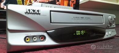 VIDEOREGISTRATORE LETTORE VHS AKAI HIFI STEREO+TEL